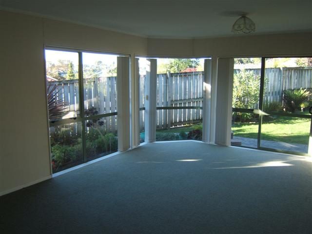 301 St Andrews Drive, Bethlehem, Tauranga - Carousel 2