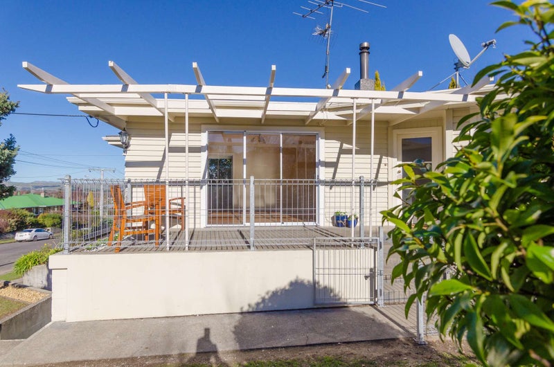 5 Rata Place, Lansdowne, Masterton - Carousel 2