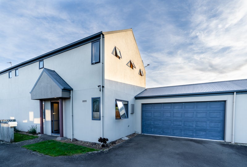 2/106 Ruskin Street, Addington, Christchurch - Carousel 14