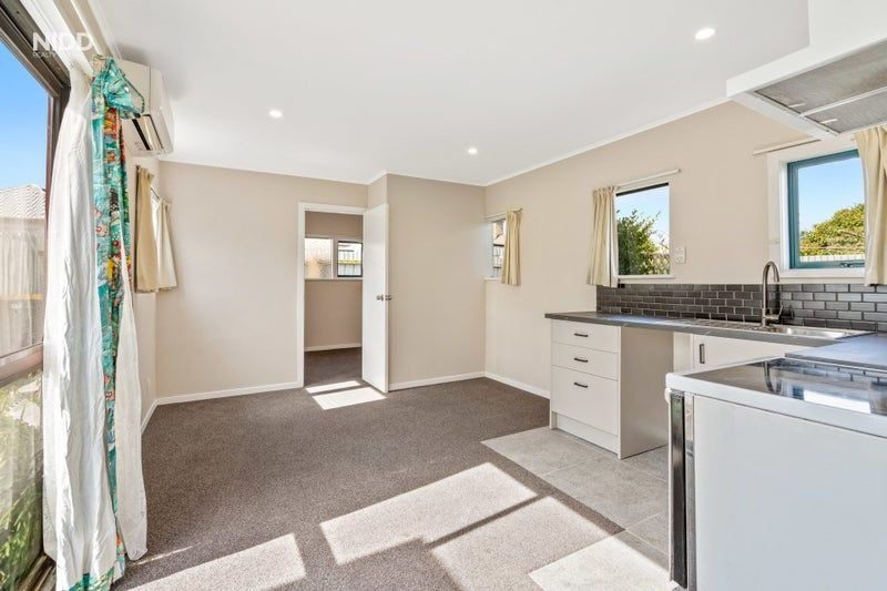 63 Nelson Street, Forbury, Dunedin - Carousel 2