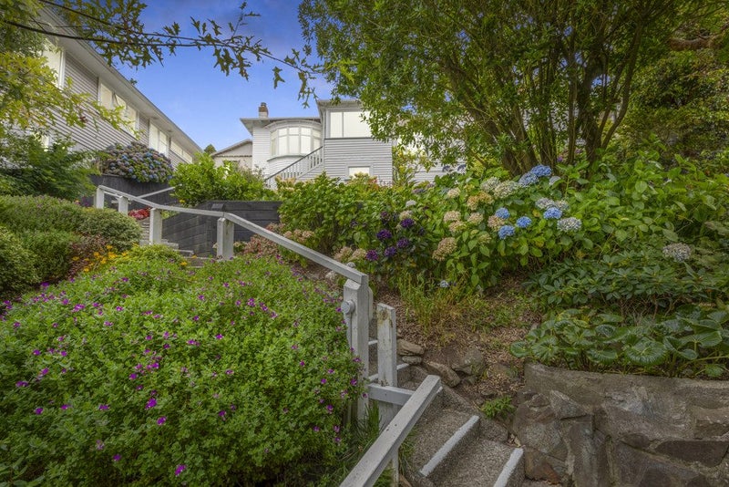 62 Raroa Road, Kelburn, Wellington - Carousel 1
