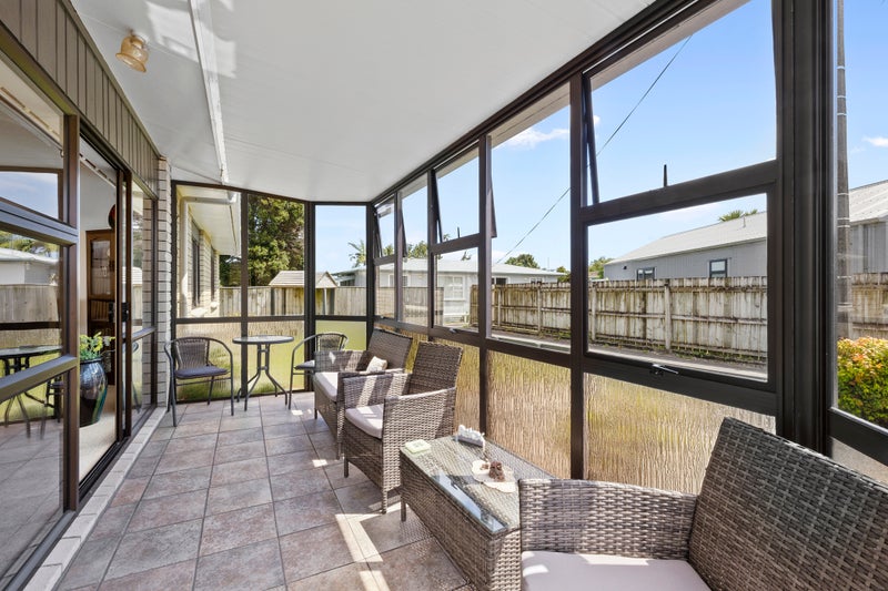 128 Seaview Road, Westown, New Plymouth - Carousel 2