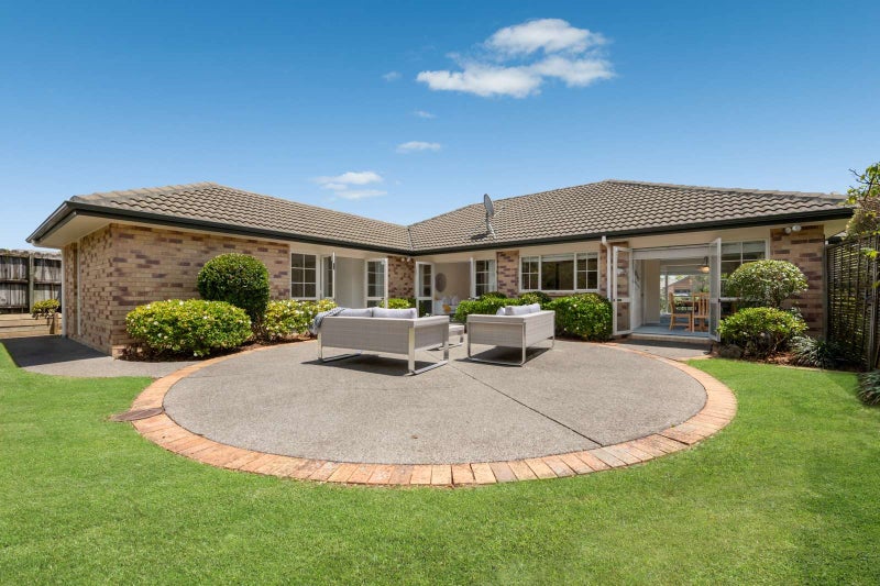 100 Kilkenny Drive, Dannemora, Auckland - Carousel 2