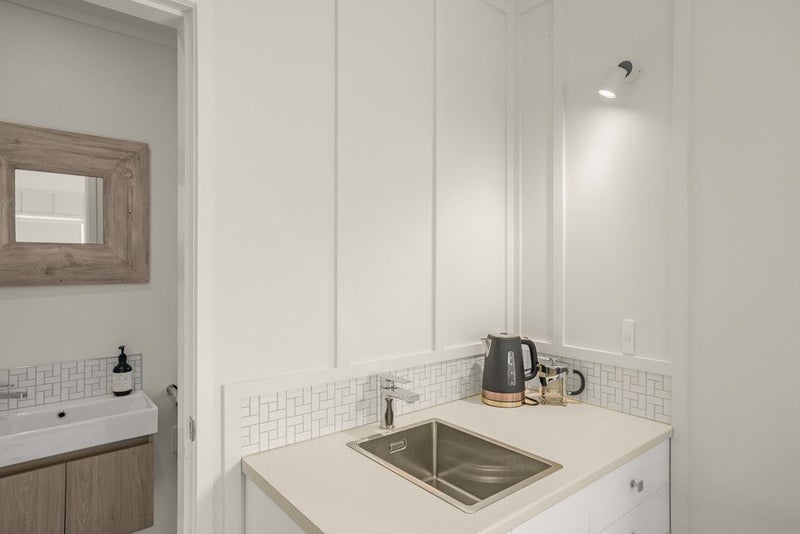 13 Gordon Street, Avalon, Lower Hutt - Carousel 33