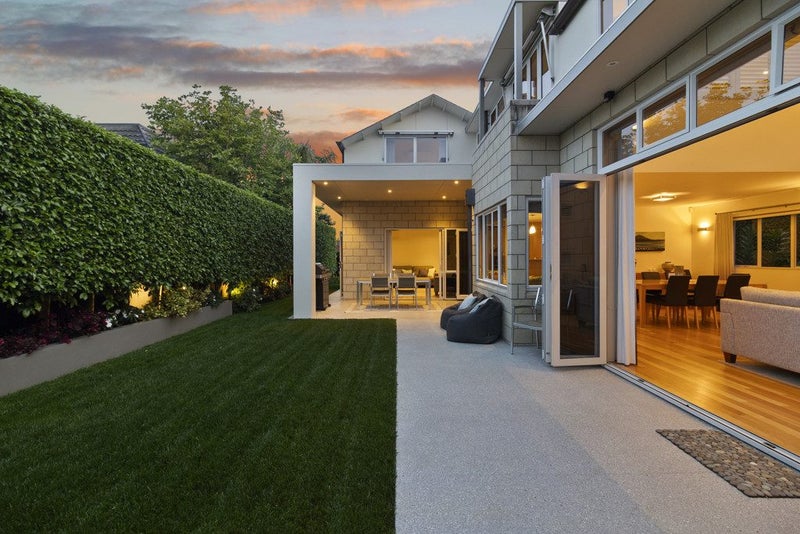 65A Dignan Street, Point Chevalier, Auckland - Carousel 1