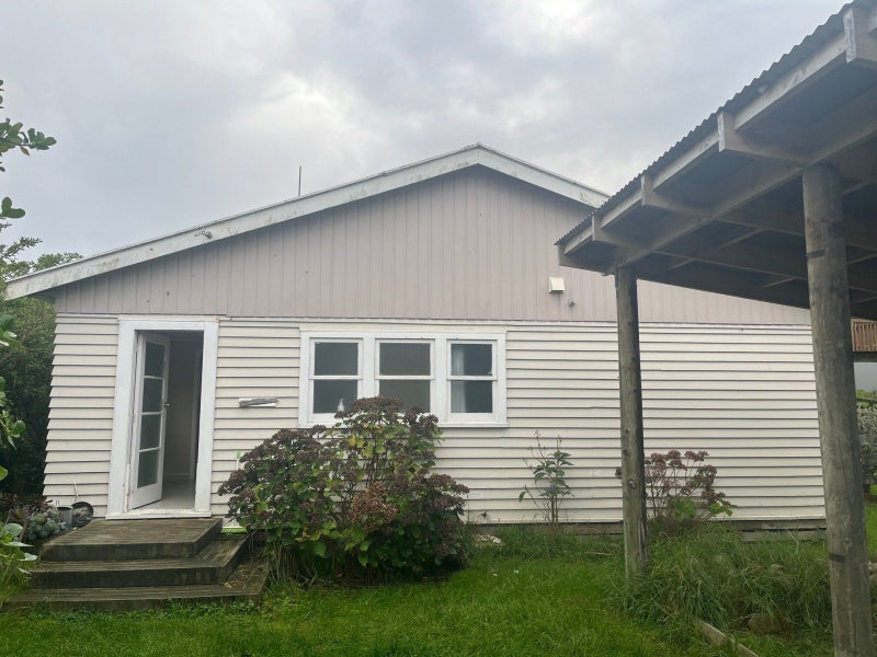 644 Waitarere Beach Road, Waitārere Beach, Levin - Carousel 1