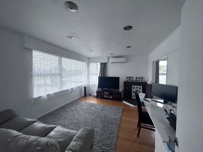 18 Juniper Road, Sunnynook, Auckland - Carousel 8