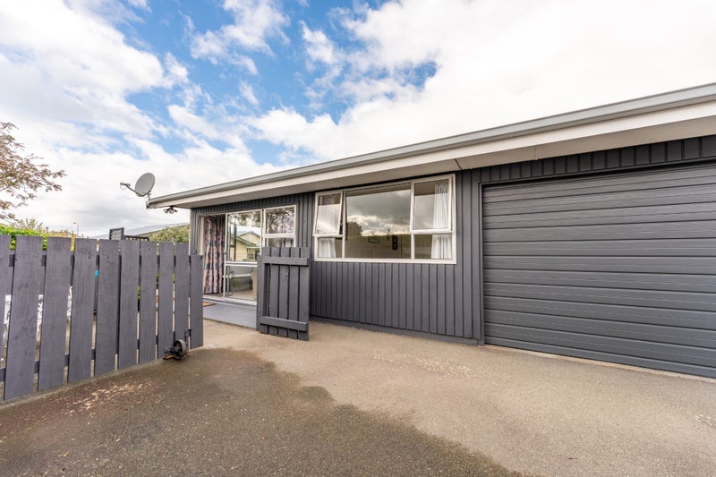 2/21 Oxford Street, West End, Timaru - Carousel 1