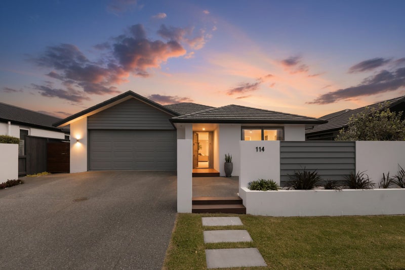 114 Coast Boulevard, Papamoa Beach, Papamoa - Carousel 1