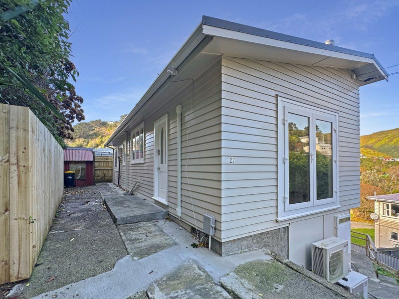 27 Hathaway Avenue, Karori, Wellington - Carousel 17