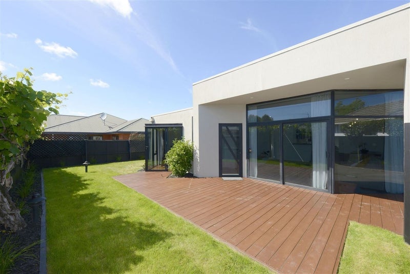 1/84 Cutts Road, Russley, Christchurch - Carousel 1