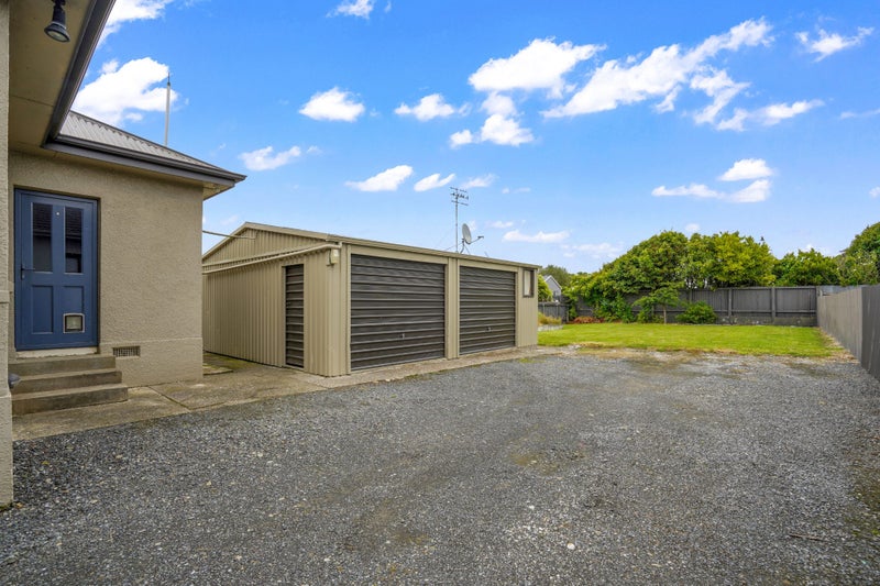 17 York Street, Strathern, Invercargill - Carousel 19