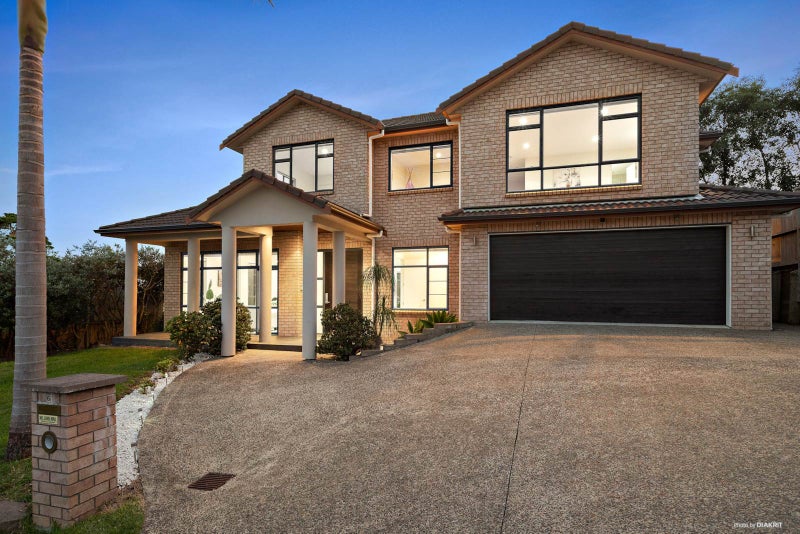 6 Ilam Lane, Fairview Heights, Auckland - Carousel 1