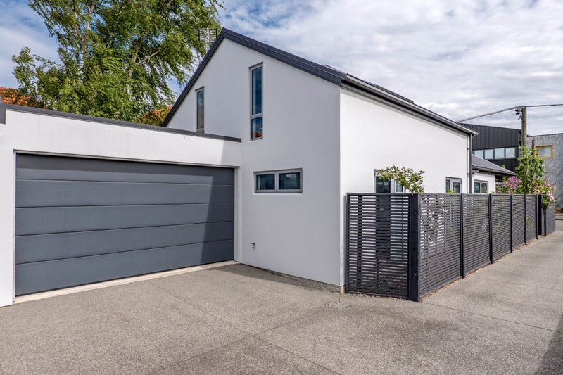 1/64 Hewitts Road, Merivale, Christchurch - Carousel 18