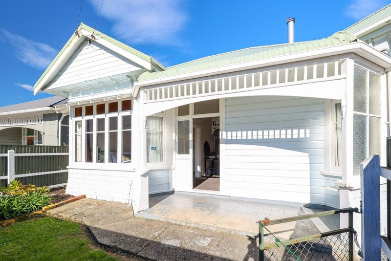 189 Macandrew Road, South Dunedin, Dunedin - Carousel 1