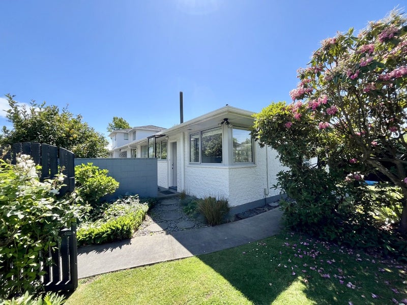 7 Dovedale Avenue, Ilam, Christchurch - Carousel 1