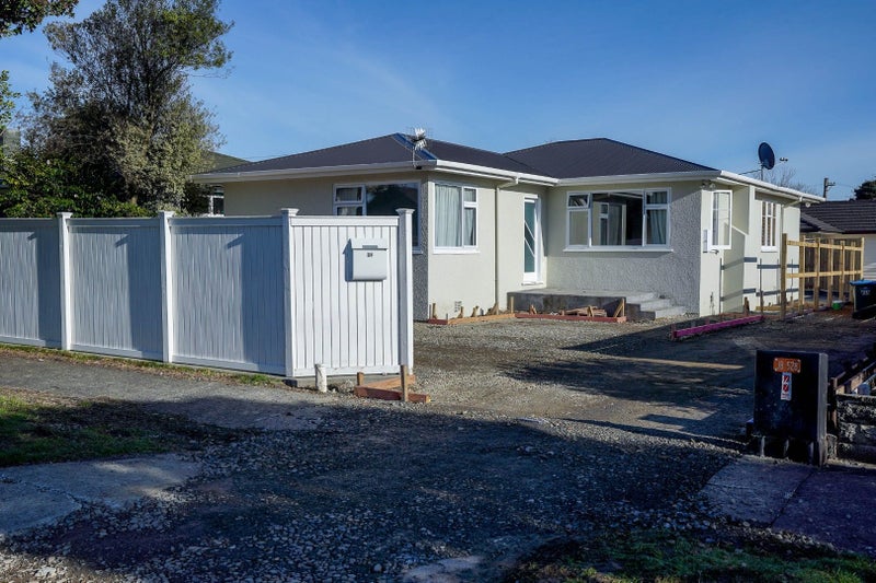 84 Manawatu Street, Hokowhitu, Palmerston North - Carousel 1