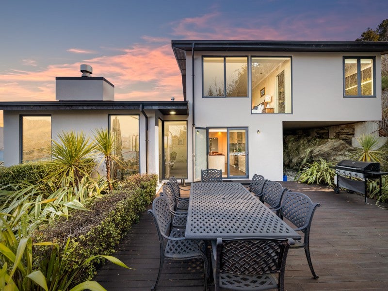 99 Hensman Road, Queenstown, Queenstown - Carousel 2