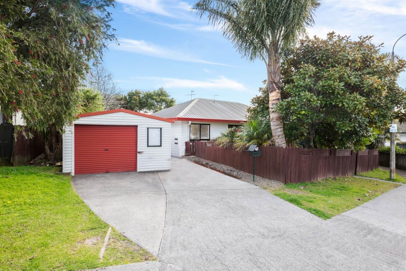12 Wren Place, Unsworth Heights, Auckland - Carousel 2