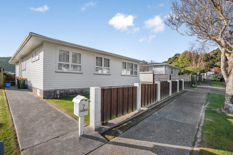 7 Mitimiti Grove, Wainuiomata, Lower Hutt - Carousel 22