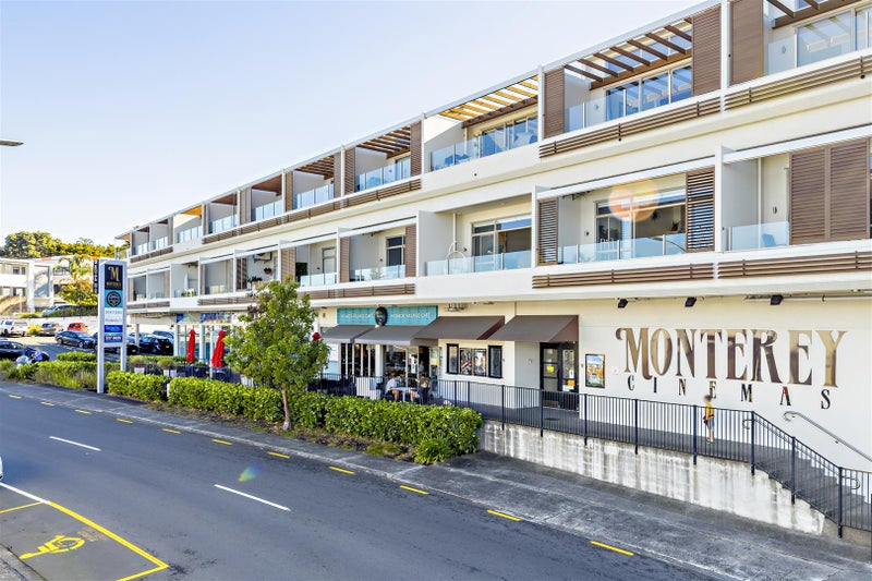 109/24 Wellington Street, Howick, Auckland - Carousel 1