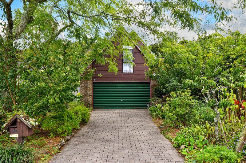 12 Lemonwood Place, The Gardens, Auckland - Carousel 1