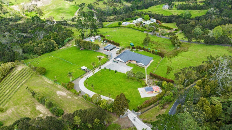 80 O'Neills Road, Swanson, Auckland - Carousel 42