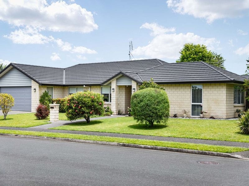 8 Maniaroa Drive, Katikati - Carousel 1