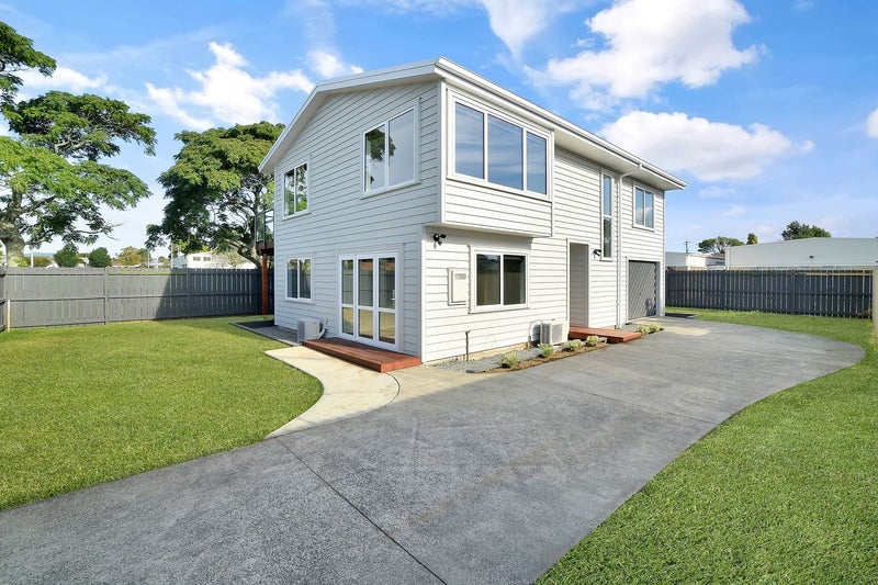 26B Oban Road, Greerton, Tauranga - Carousel 1