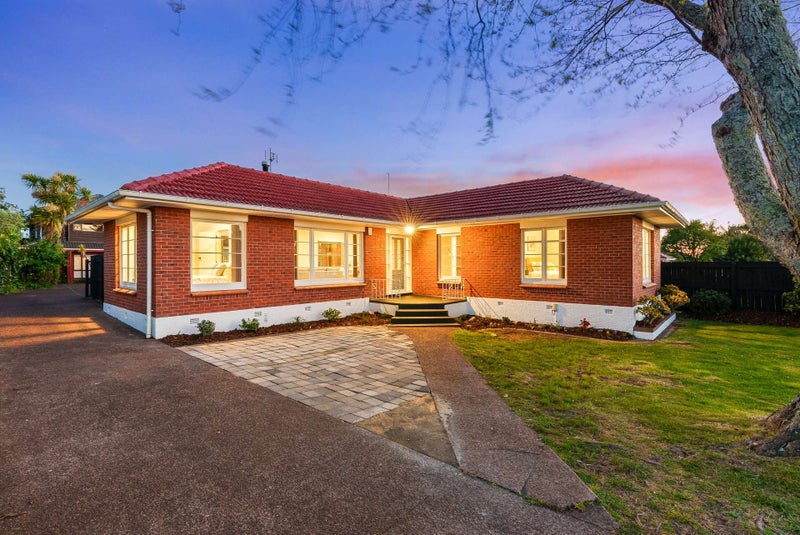 12A Watson Place, Papatoetoe, Auckland - Carousel 2