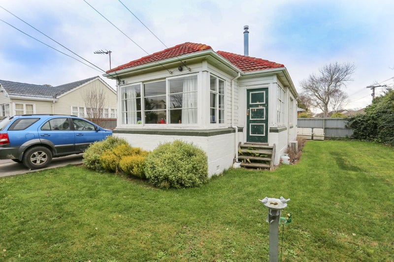 1 Auburn Avenue, Upper Riccarton, Christchurch - Carousel 1