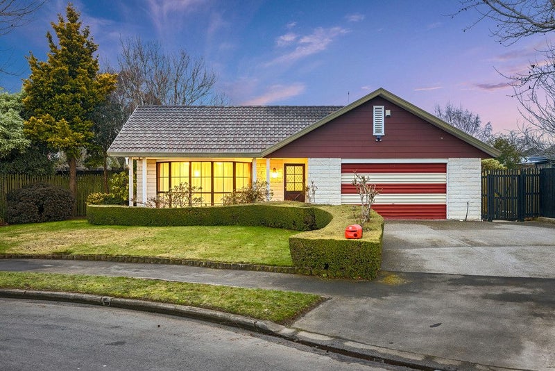 14 Wakelin Place, Redwood, Christchurch - Carousel 1