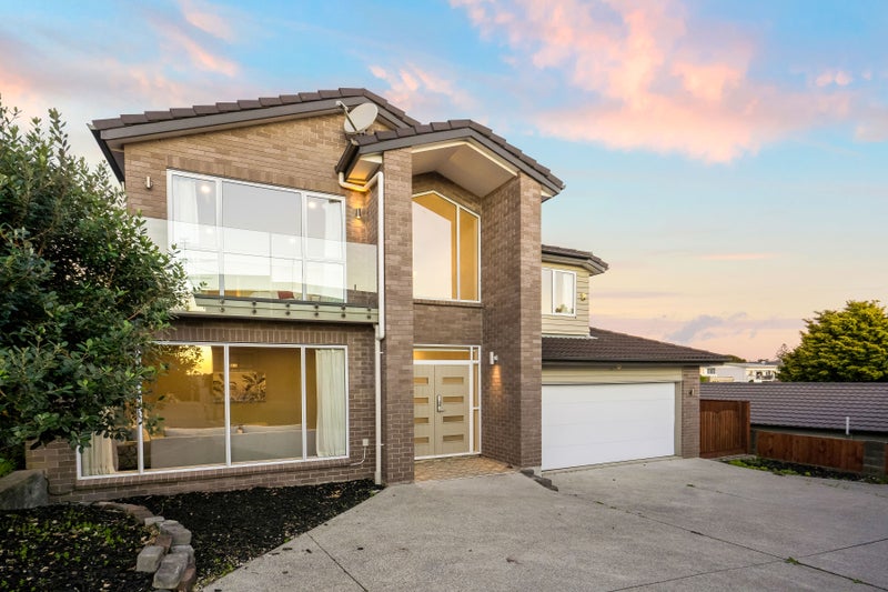 16 Lewis Road, Pakuranga, Auckland - Carousel 1