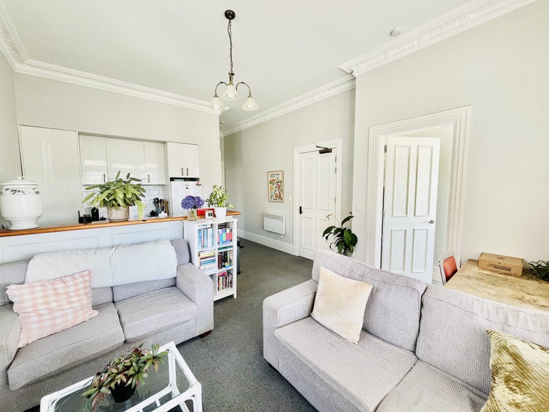 58 Majoribanks Street, Mount Victoria, Wellington - Carousel 1