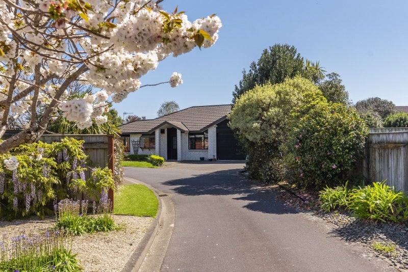 47 Lorna Irene Drive, Raumati South, Paraparaumu - Carousel 24