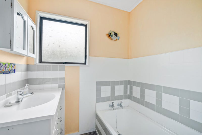 10 Ranger Place, Raumanga, Whangarei - Carousel 10