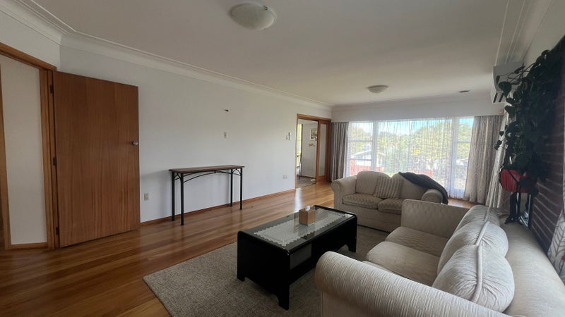 50 Sylvia Road, Hillcrest, Auckland - Carousel 2