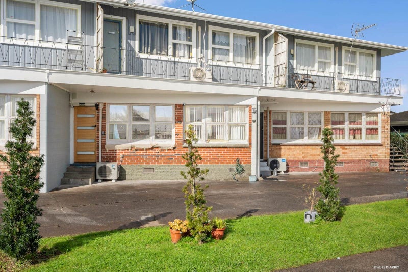 2/243A ST GEORGE ST, Papatoetoe, Auckland - Carousel 1