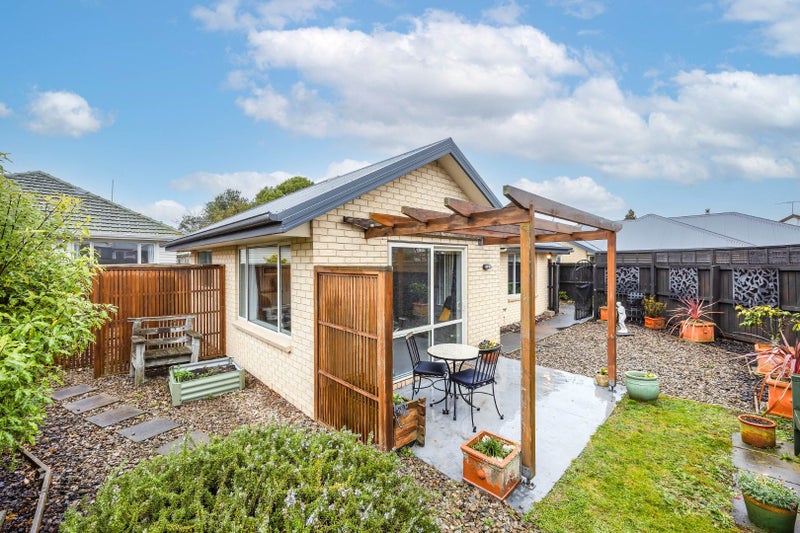 7B Bentley Street, Russley, Christchurch - Carousel 1