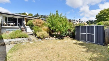 22 Gunns Crescent, Cashmere, Christchurch - Carousel 1