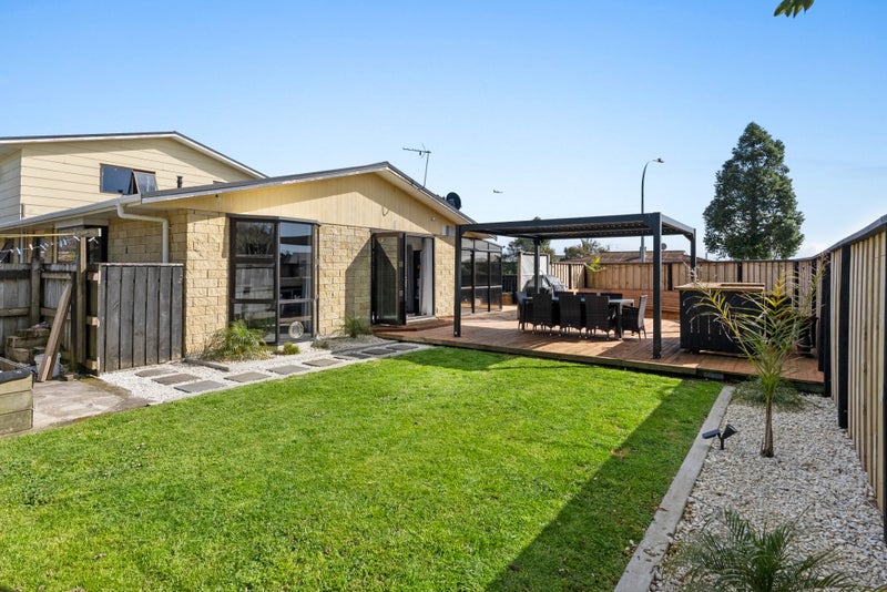 10 Dillon Drive, Bell Block, New Plymouth - Carousel 1
