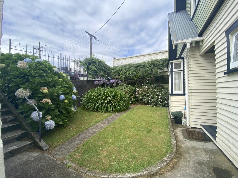 195 Gill Street, Strandon, New Plymouth - Carousel 8