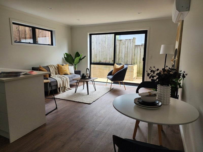 4/26 Hunter Street, Hamilton Lake, Hamilton - Carousel 2