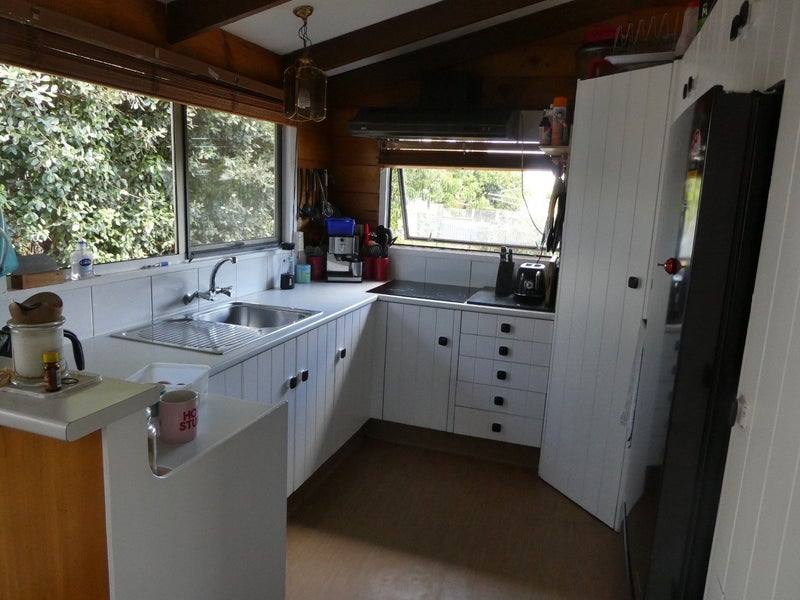 174 Collins Road, Temple View, Hamilton - Carousel 2