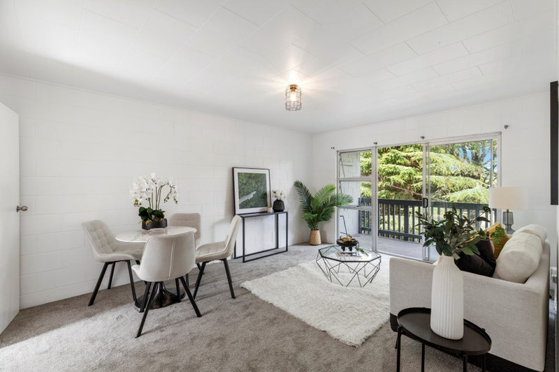 8/28 Locarno Avenue, Sandringham, Auckland - Carousel 1