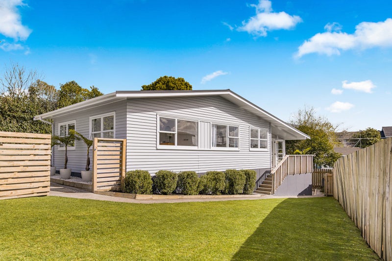 108 Lauderdale Road, Birkdale, Auckland - Carousel 1