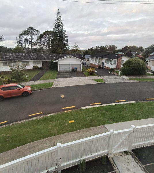 13E Windermere Crescent, Blockhouse Bay, Auckland - Carousel 20