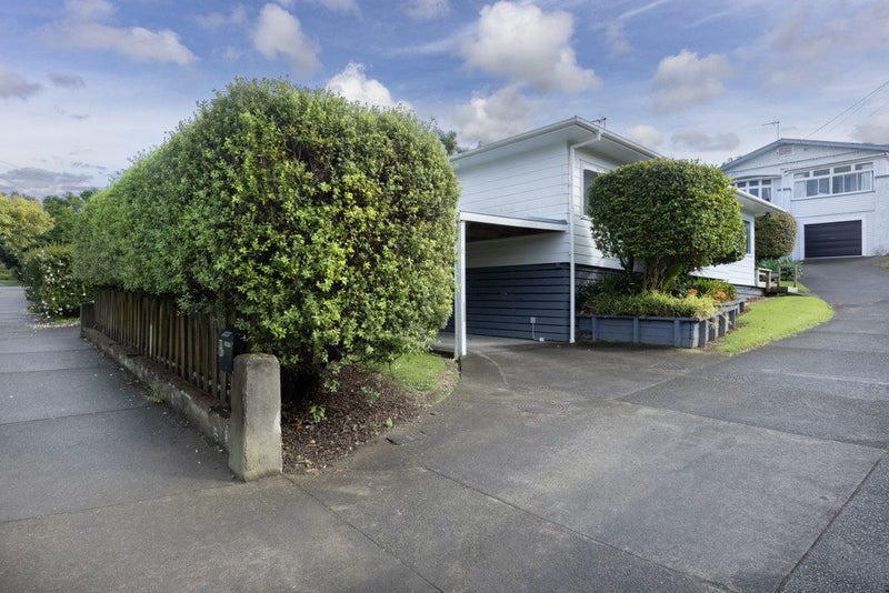 69 Athens Road, Onehunga, Auckland - Carousel 2