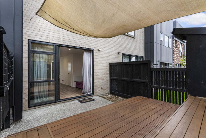 14 Rara Lane, Manukau, Auckland - Carousel 2