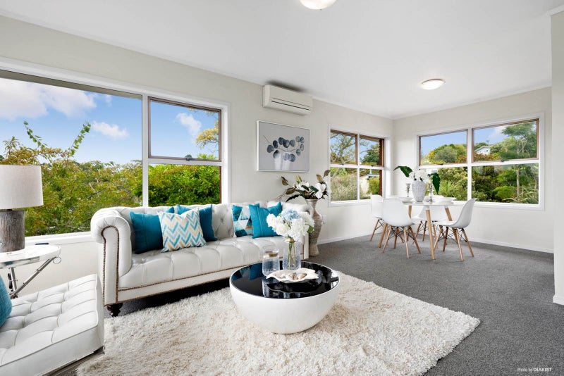 2/53 Girrahween Drive, Totara Vale, Auckland - Carousel 2